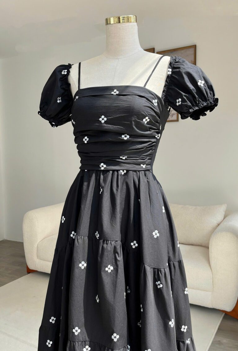 Lisa dress - Black - Image 3