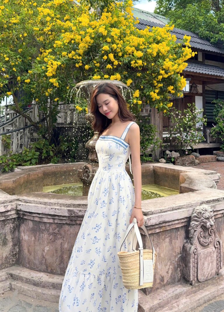 Juliette dress - Blue floral - Image 3