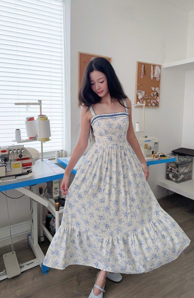 Julliette Dress - Blue Floral - Image 3