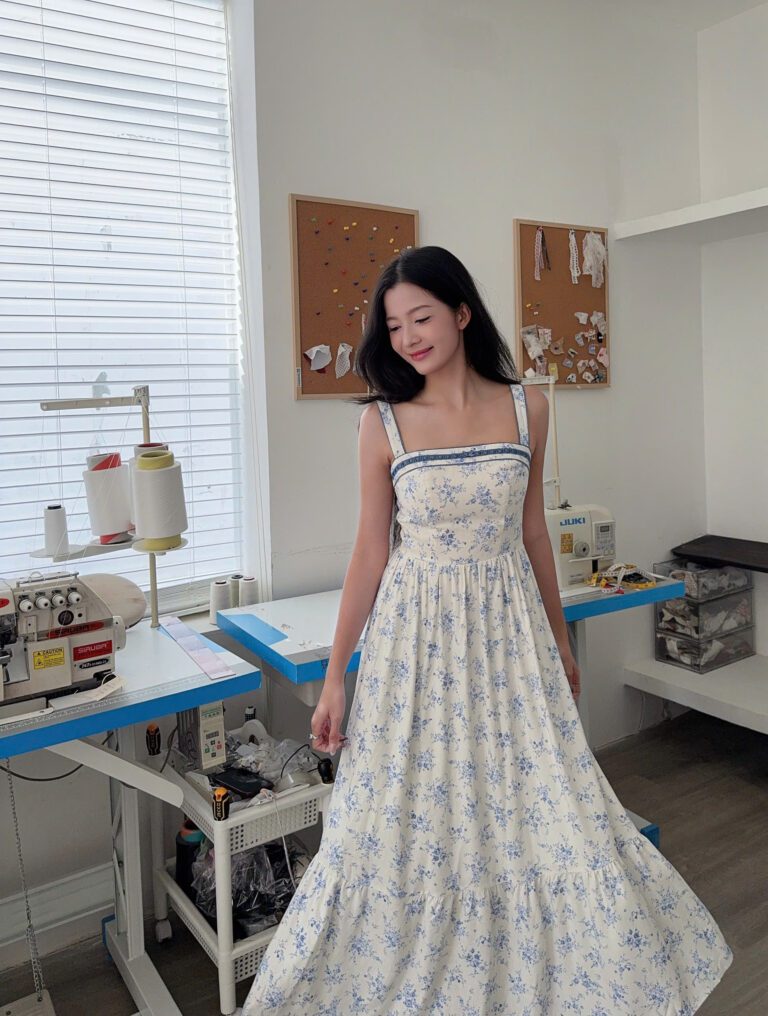 Julliette Dress - Blue Floral