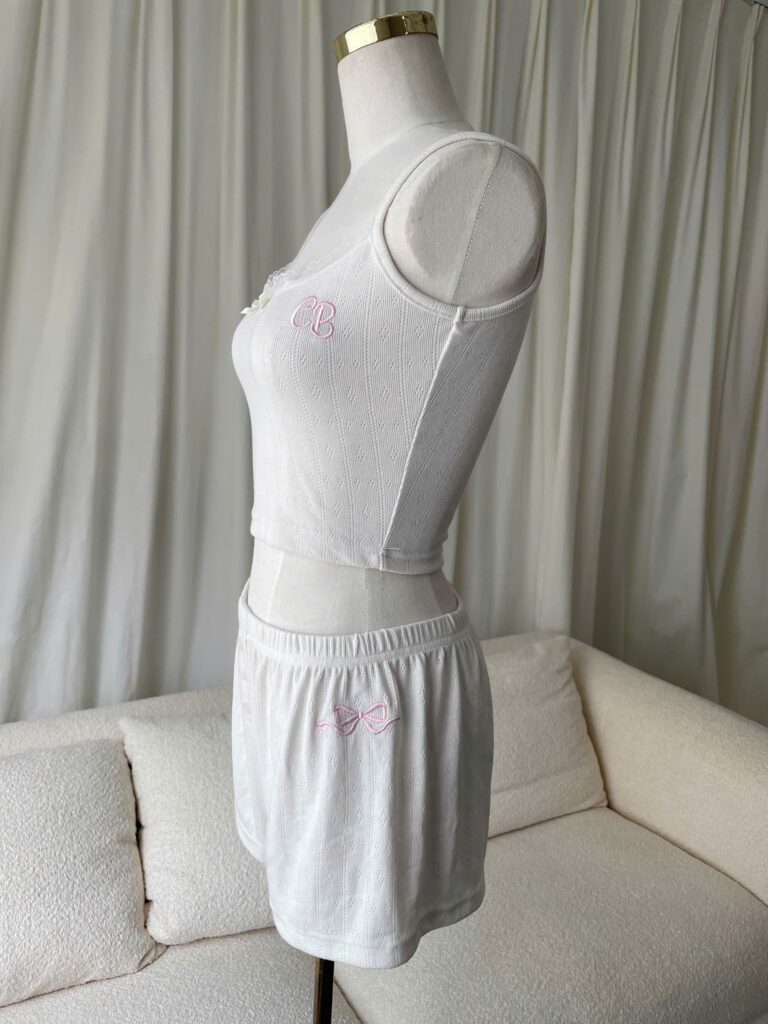 Laura Set - Image 4