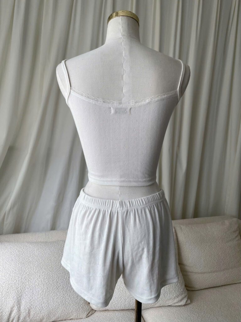 Laura Set - Image 3