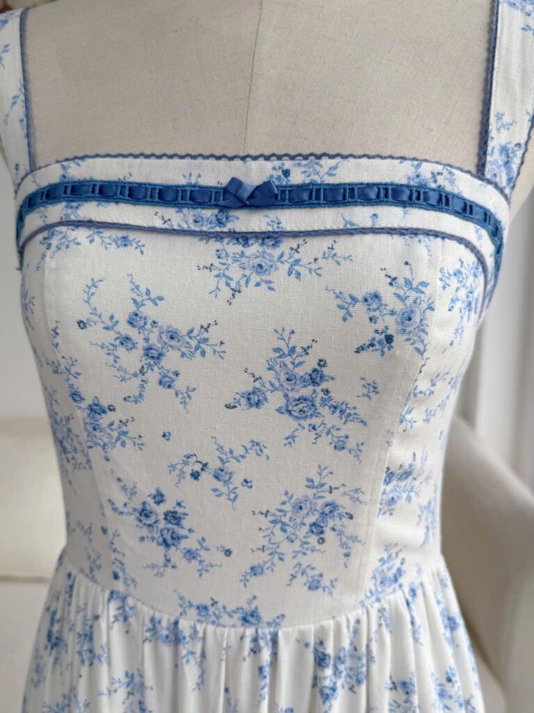 Julliette Dress - Blue Floral - Image 5
