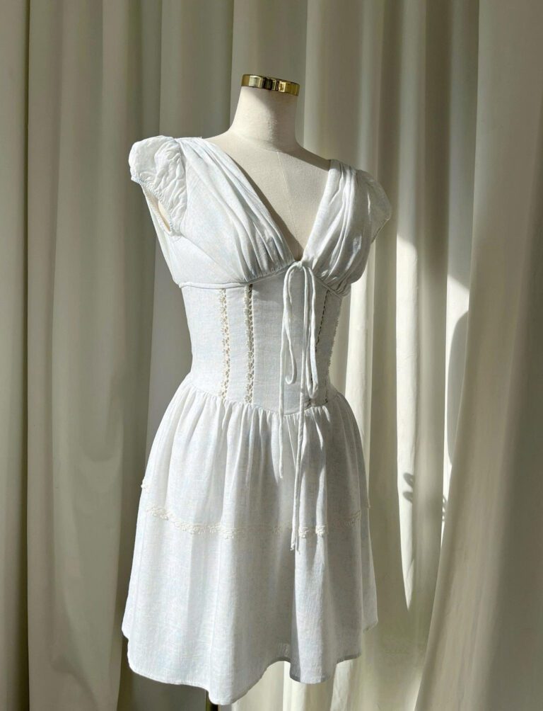 Alina Dress - Light Green - Image 3