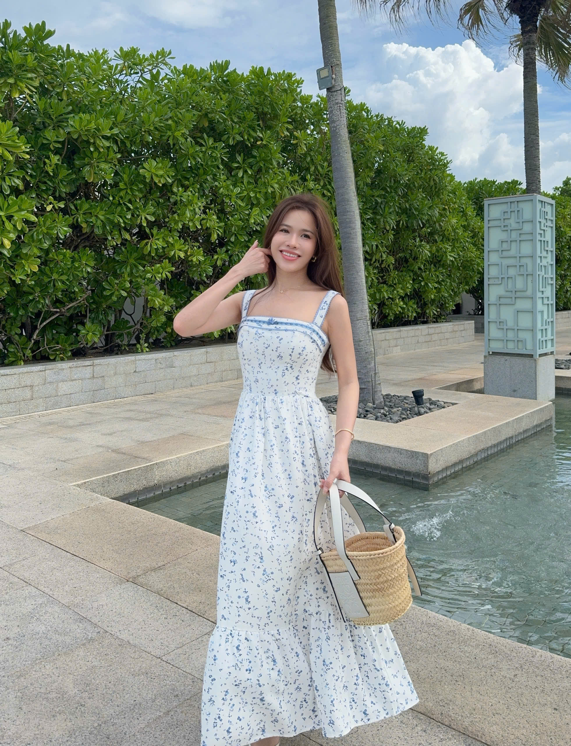 Julliette Dress - White Navy Floral - Image 4