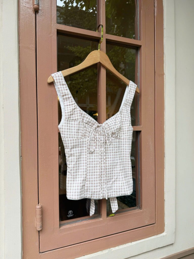 Lila Top - Beige Gingham