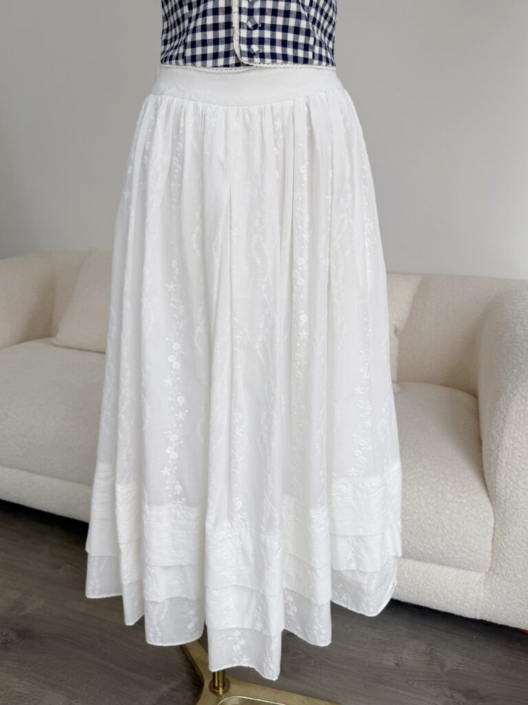 Alternative view of Lyna Skirt