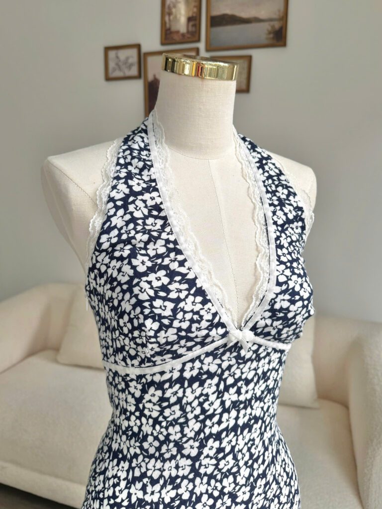 Alternative view of Endie Dress - Navy Garden